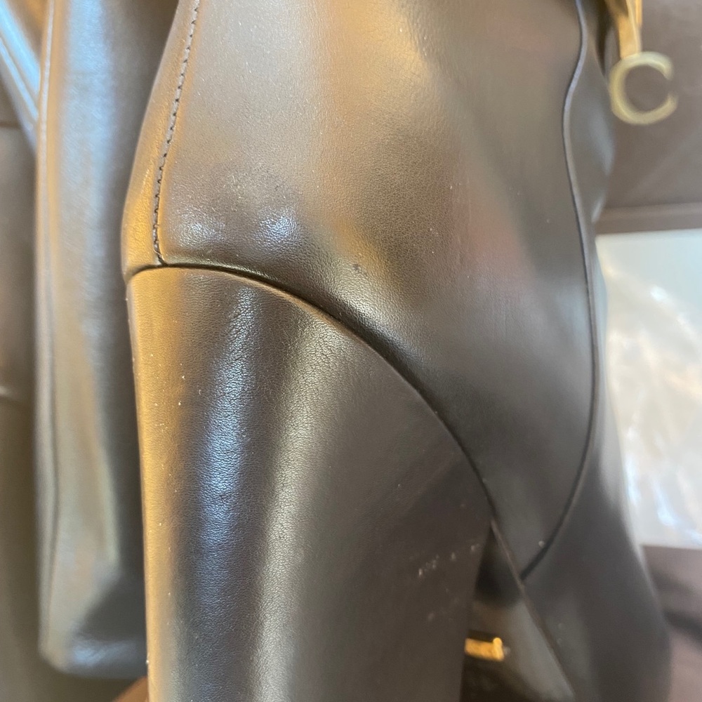 Gucci Calf Skin Gold Buckle Knee High Boots in Box - Picture 10 of 14